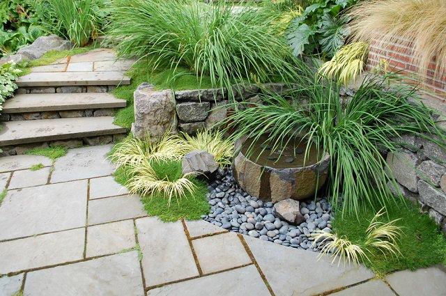 Using Pebbles In The Garden, How To Use Pebbles In A Garden