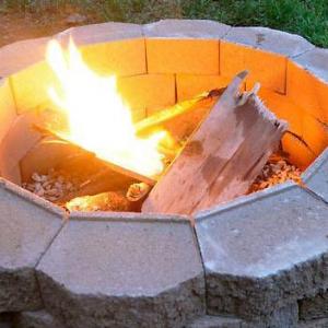 DIY Project: How to Build a Back Yard Fire Pit (It’s Easy!)