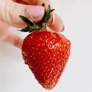 Strawberry & How to grow